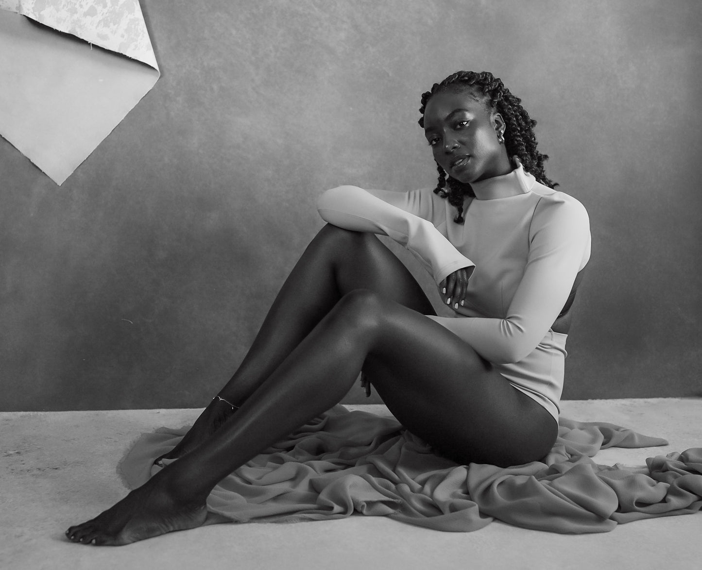 The Flow Guide - Learn Flow Posing - The Boudoir Posing Guide